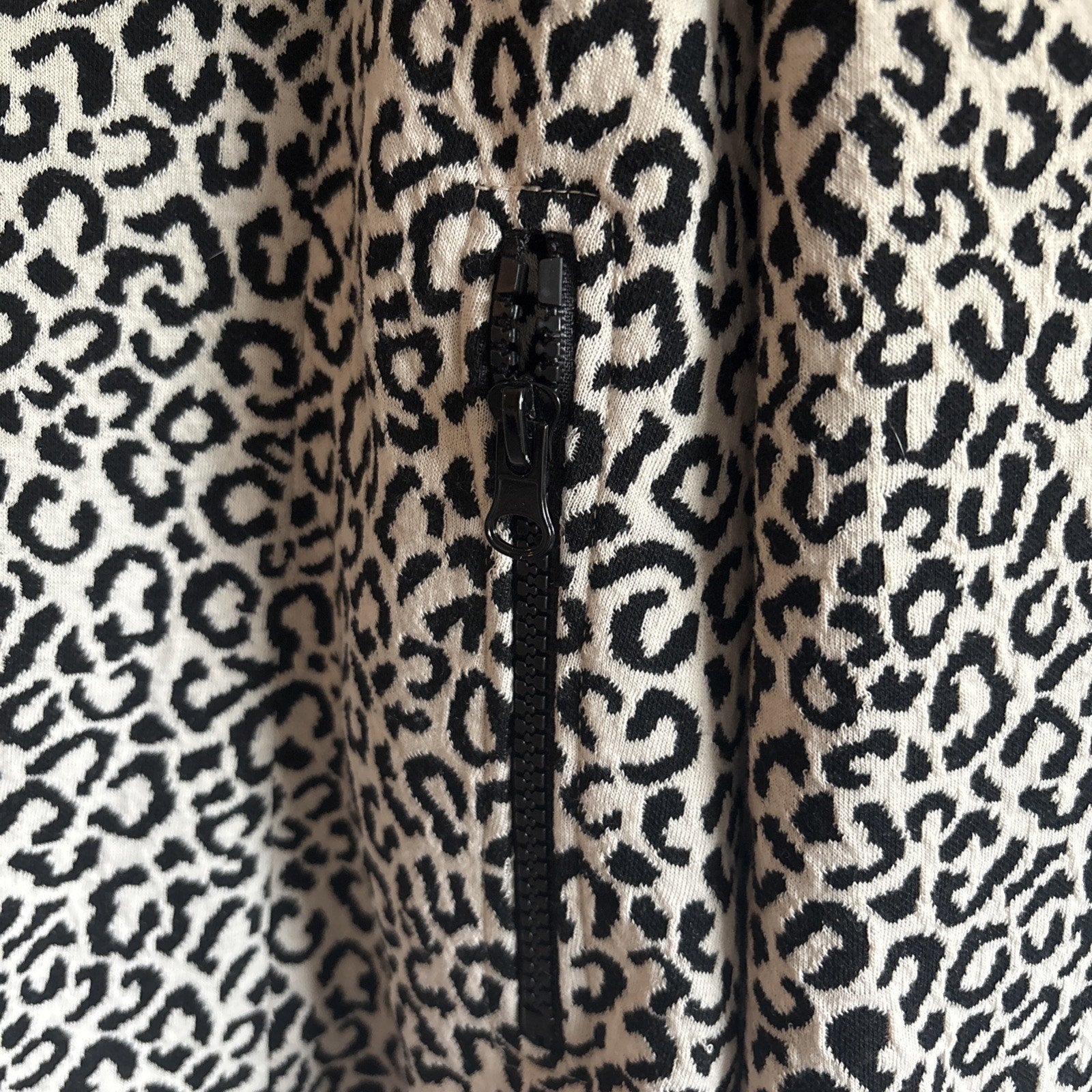 Valerie Bertinelli leopard print blazer Size Large