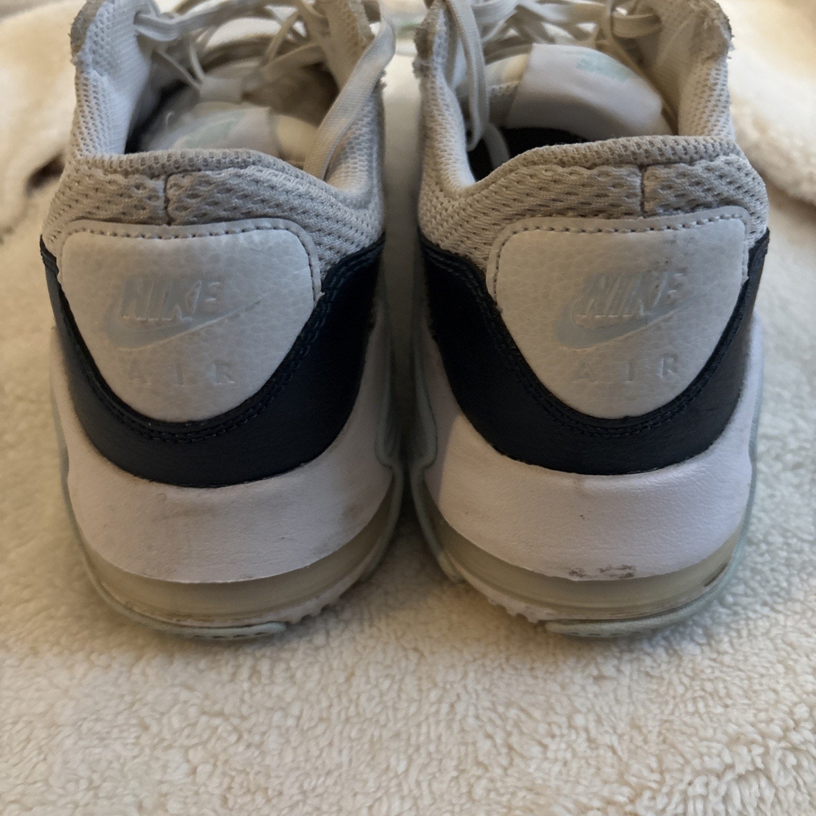 Nike Air Max Excee White Light Blue Navy Woman’s Size 8