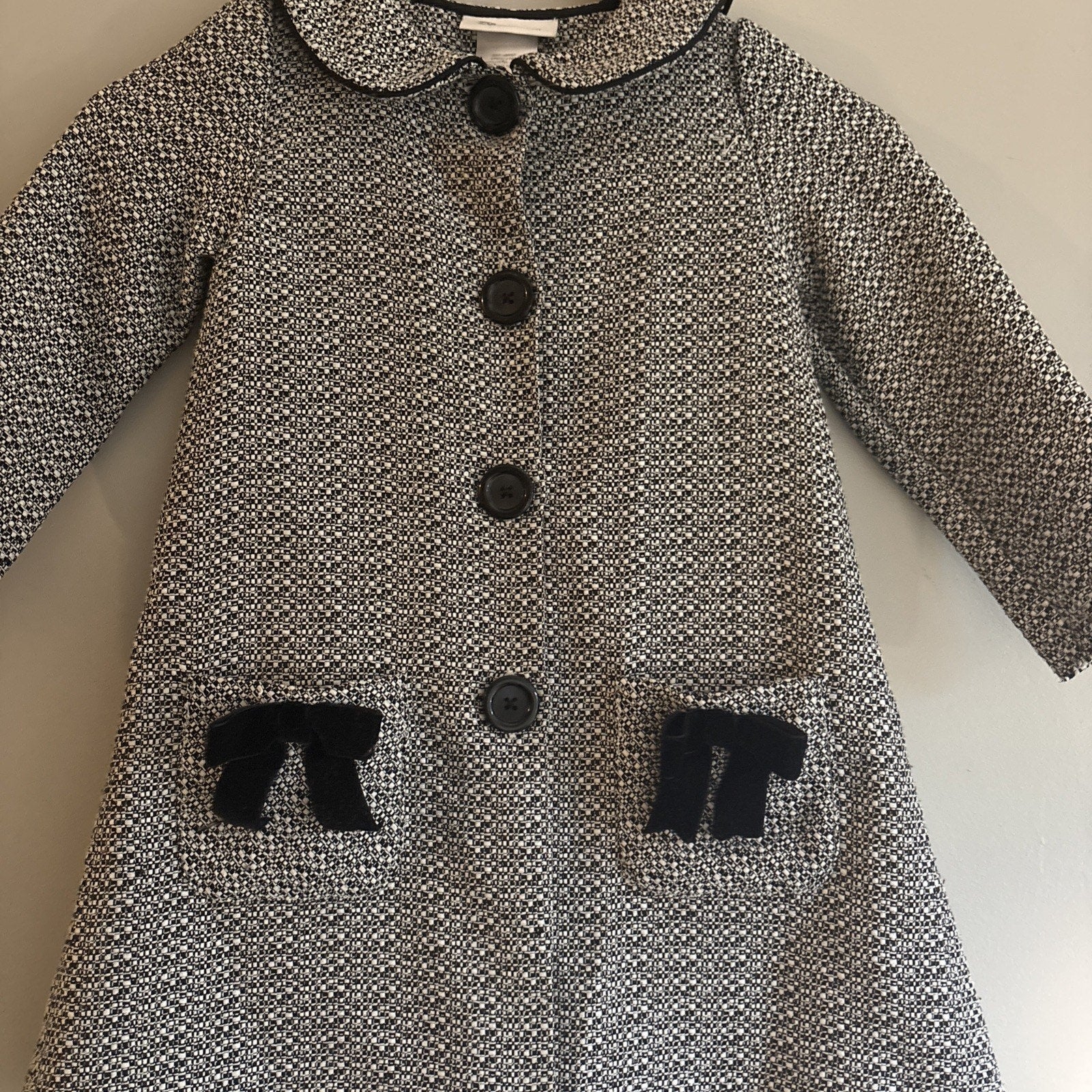 Vintage BONNIE JEAN TODDLER Coat Black Tweed, Velvet Bows. Lightweight. ￼Sz 4T