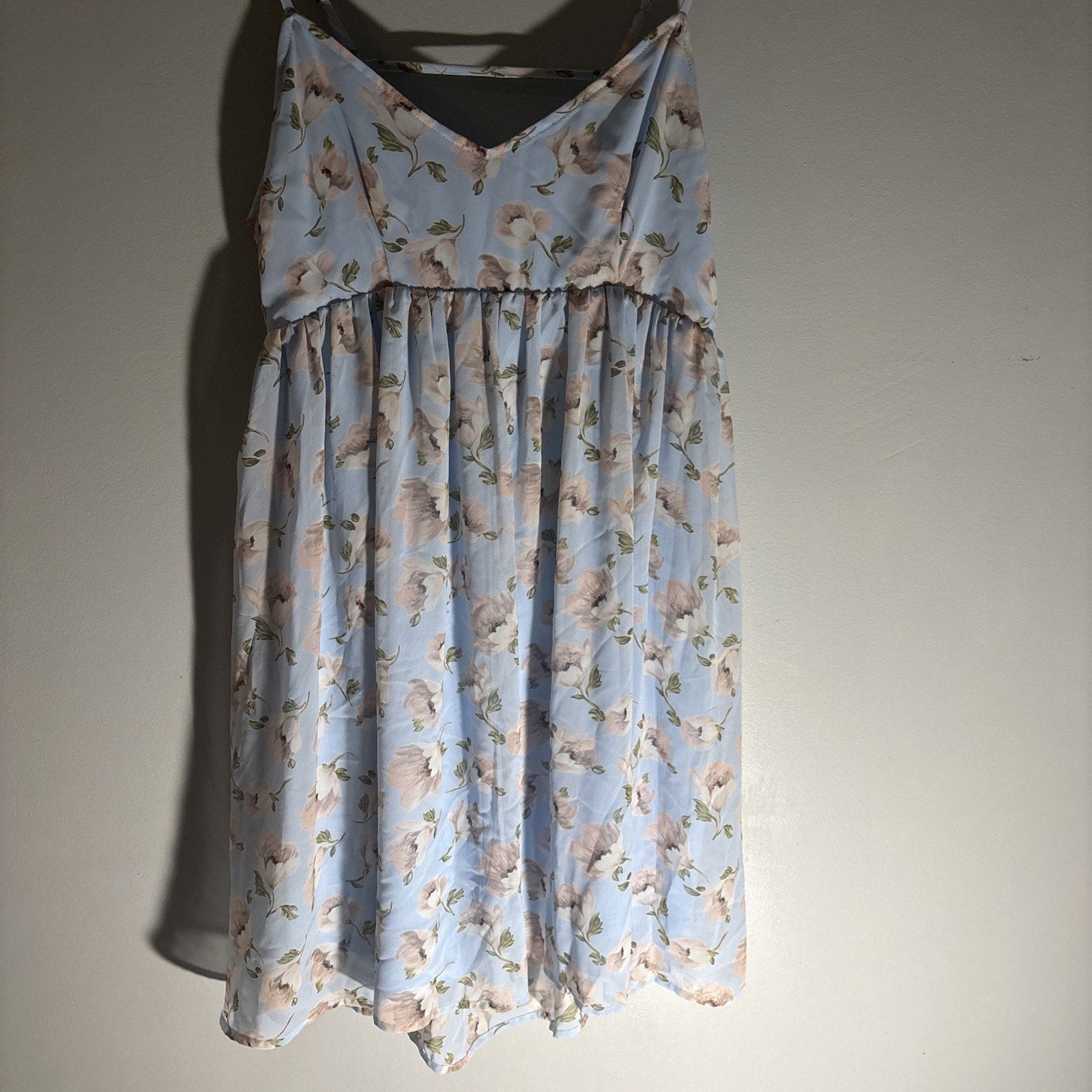 Light Blue & Blush Floral Mini Baby Doll Dress Sz S Open Back Spaghetti Strap