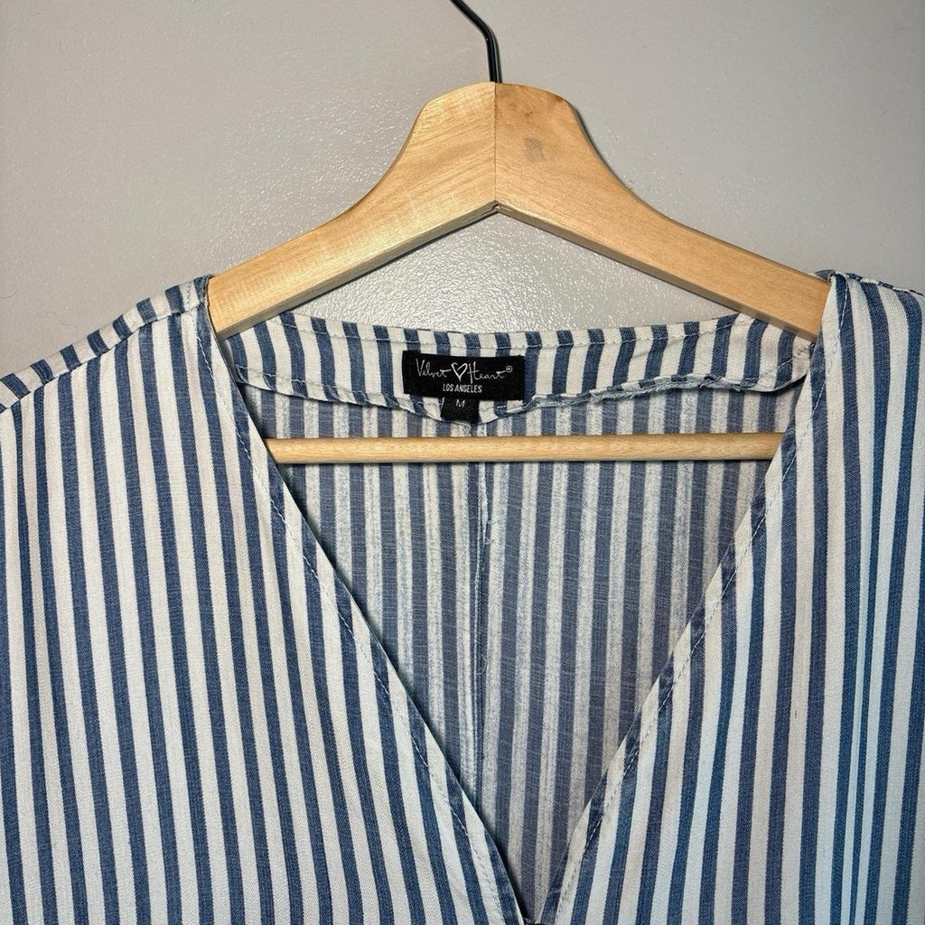 Women’s Blouse Brand Velvet Heart Linen Style Striped Tie Front Size Medium