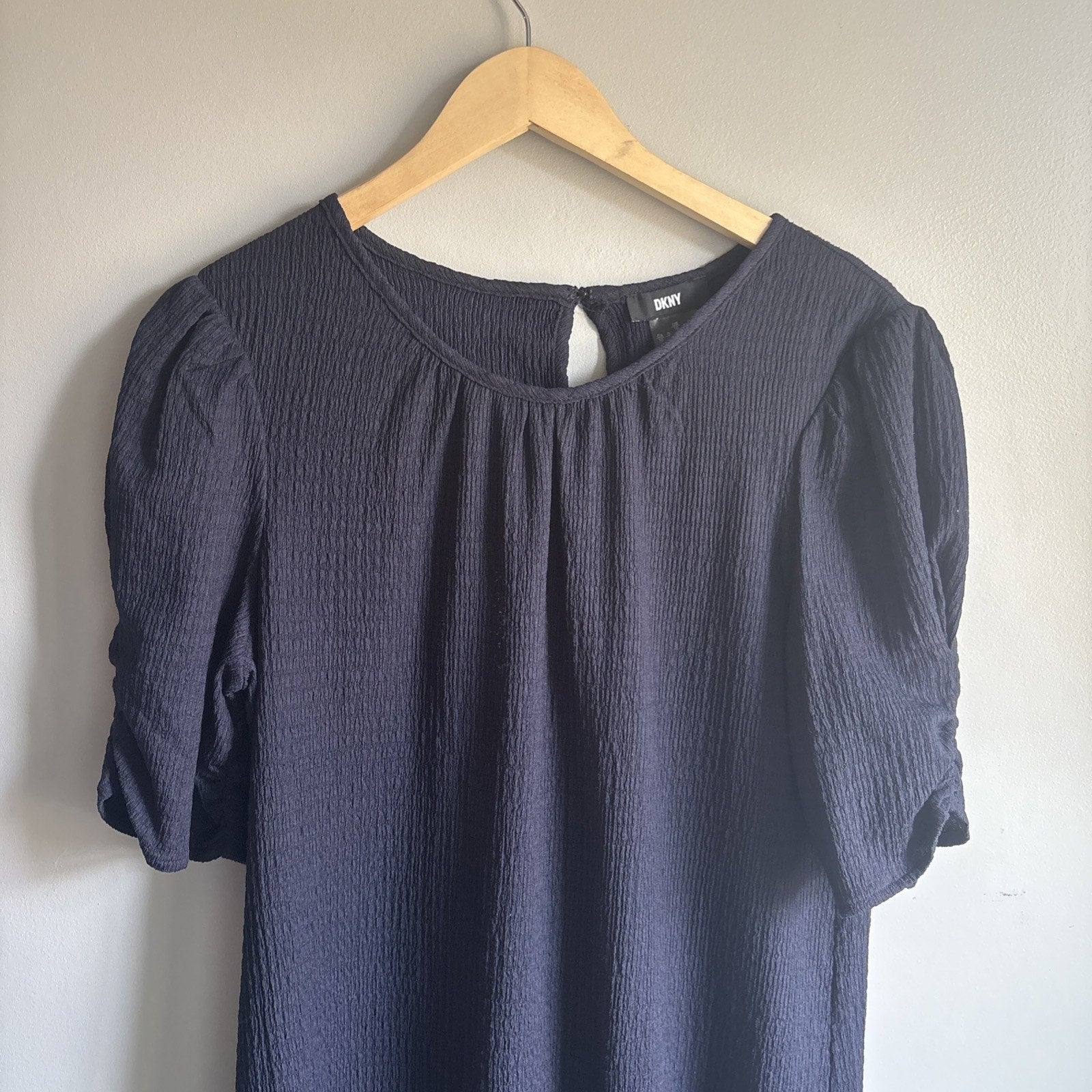DKNY Blue Navy Short Puff Sleeve Trapeze Dress Size 10 Crinkle Fabric