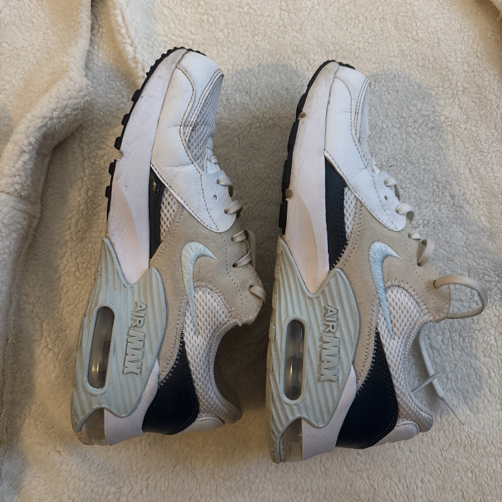 Nike Air Max Excee White Light Blue Navy Woman’s Size 8