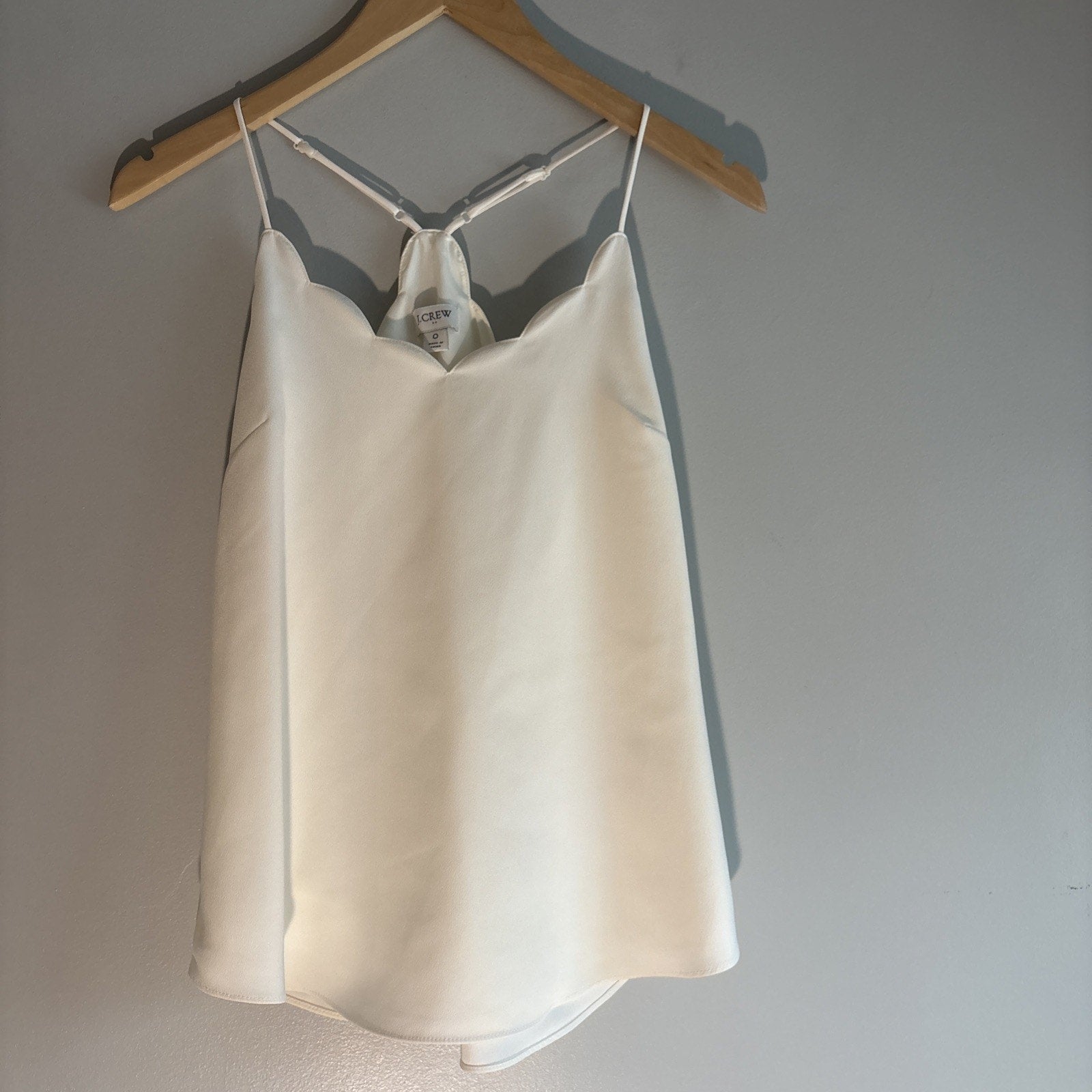 Jcrew Women Cream Ivory Scalloped Cami SZ 0