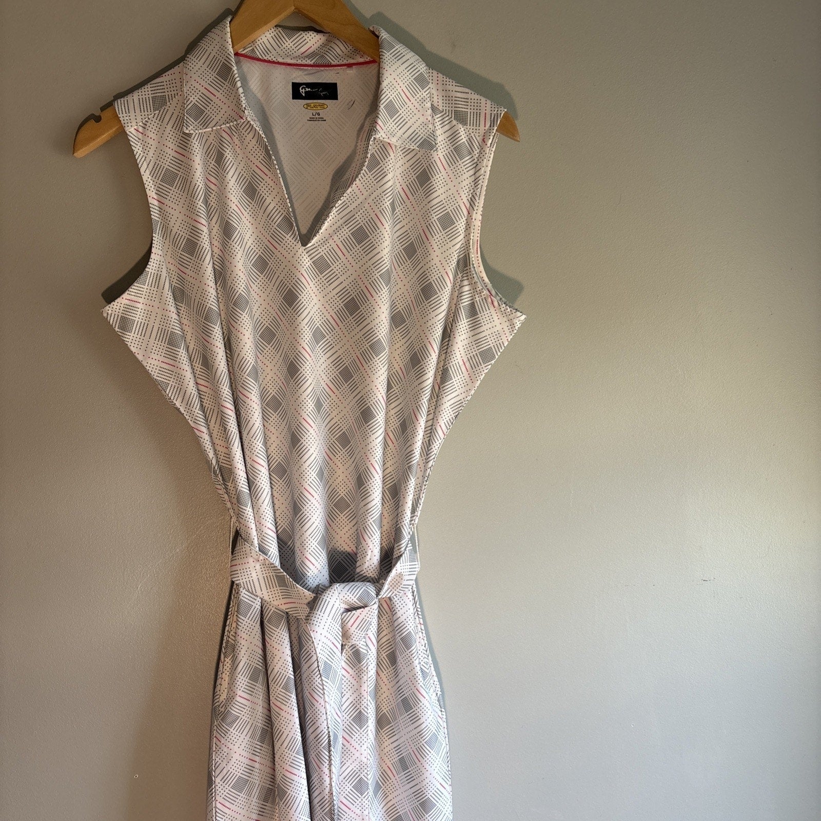 Greg Norman Golf Dress Womens Large Sleeveless Tie Waist Performance Athleisure