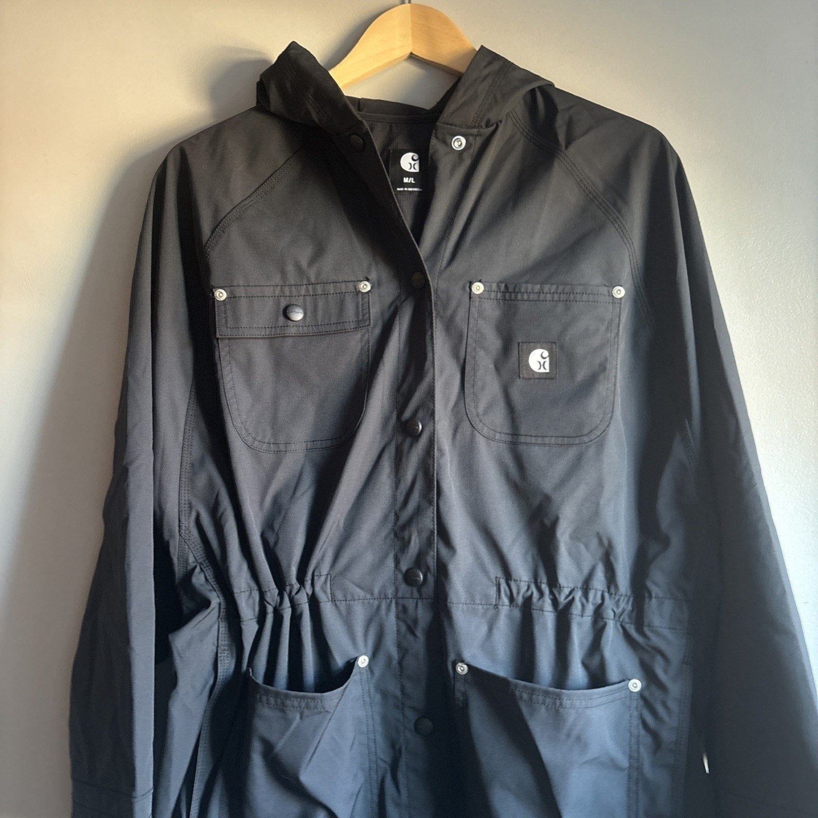 Hurley x Carhartt Phantom Durable Water Repellent Hooded Jacket Black M/L