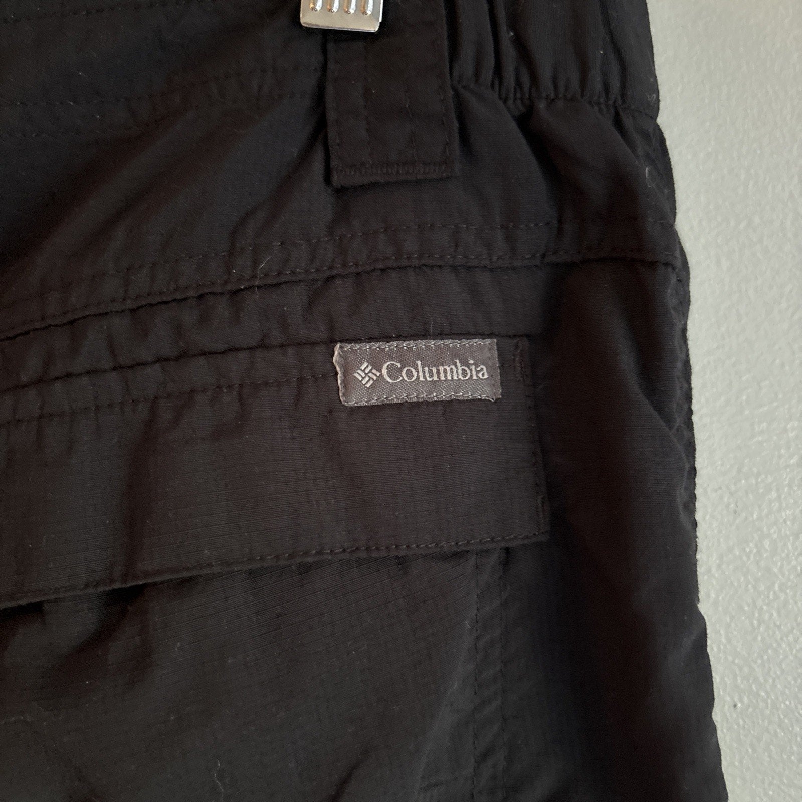 Columbia Sportswear Shorts Men's size 38 Black Casual Outdoors Hiking