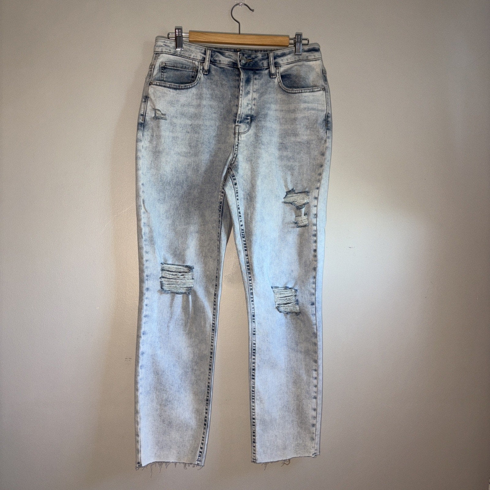 Straight Leg Jeans Women’s Size 13 Ripped Distressed