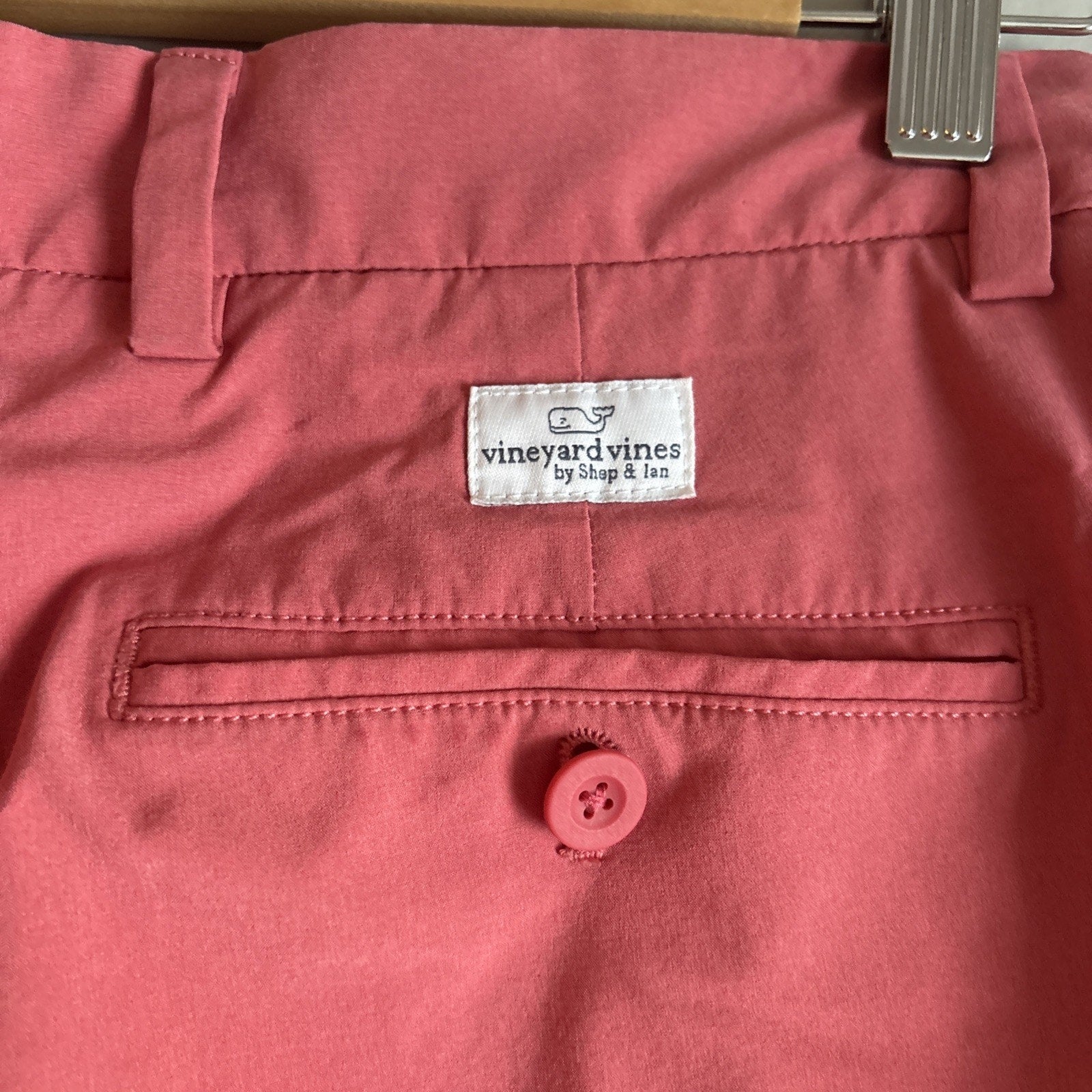 Vineyard Vines Shorts Mens Size 30 Salmon Coral Flat Front Chino Lightweight