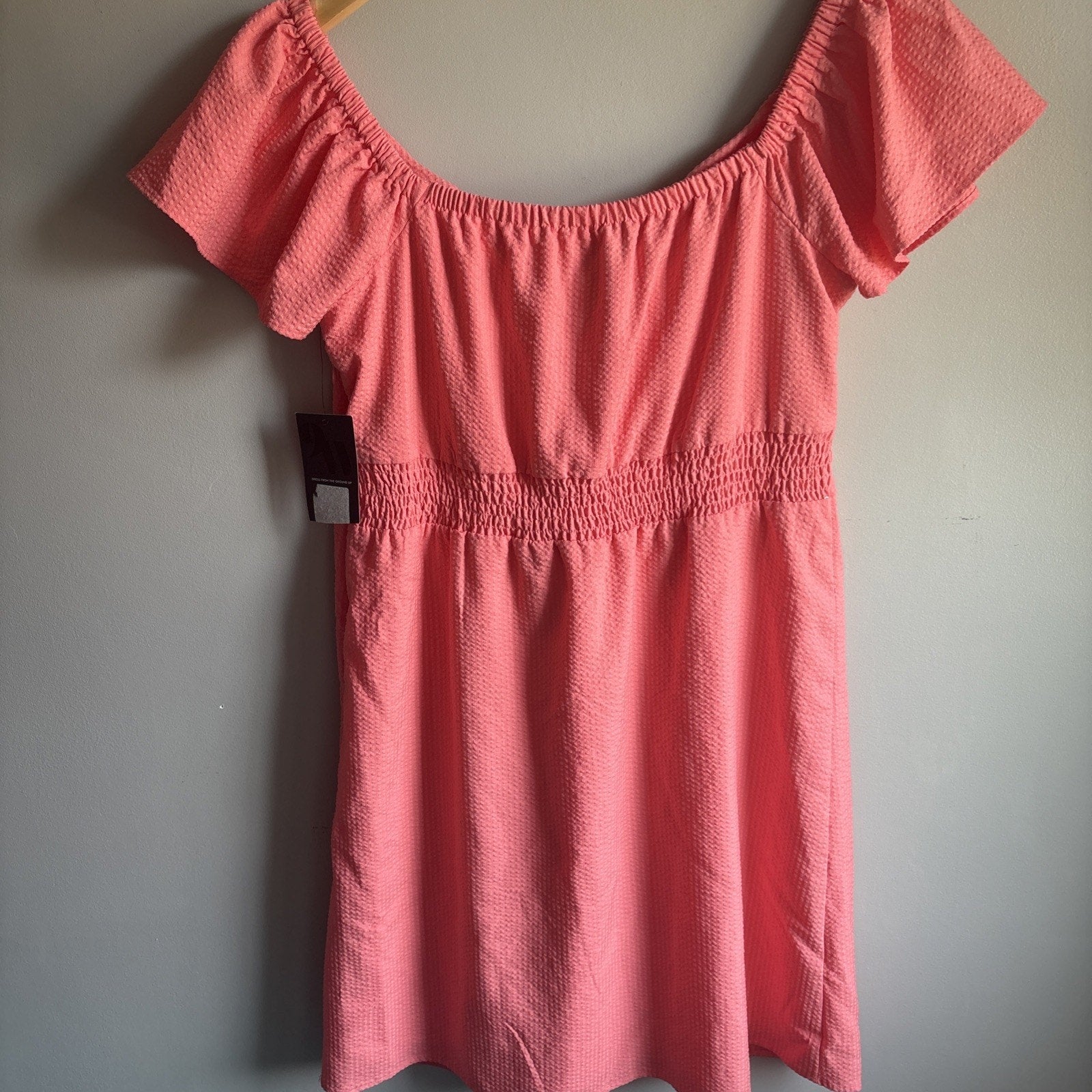 NINE WEST Women's Minka dress size 10 color coral salmon