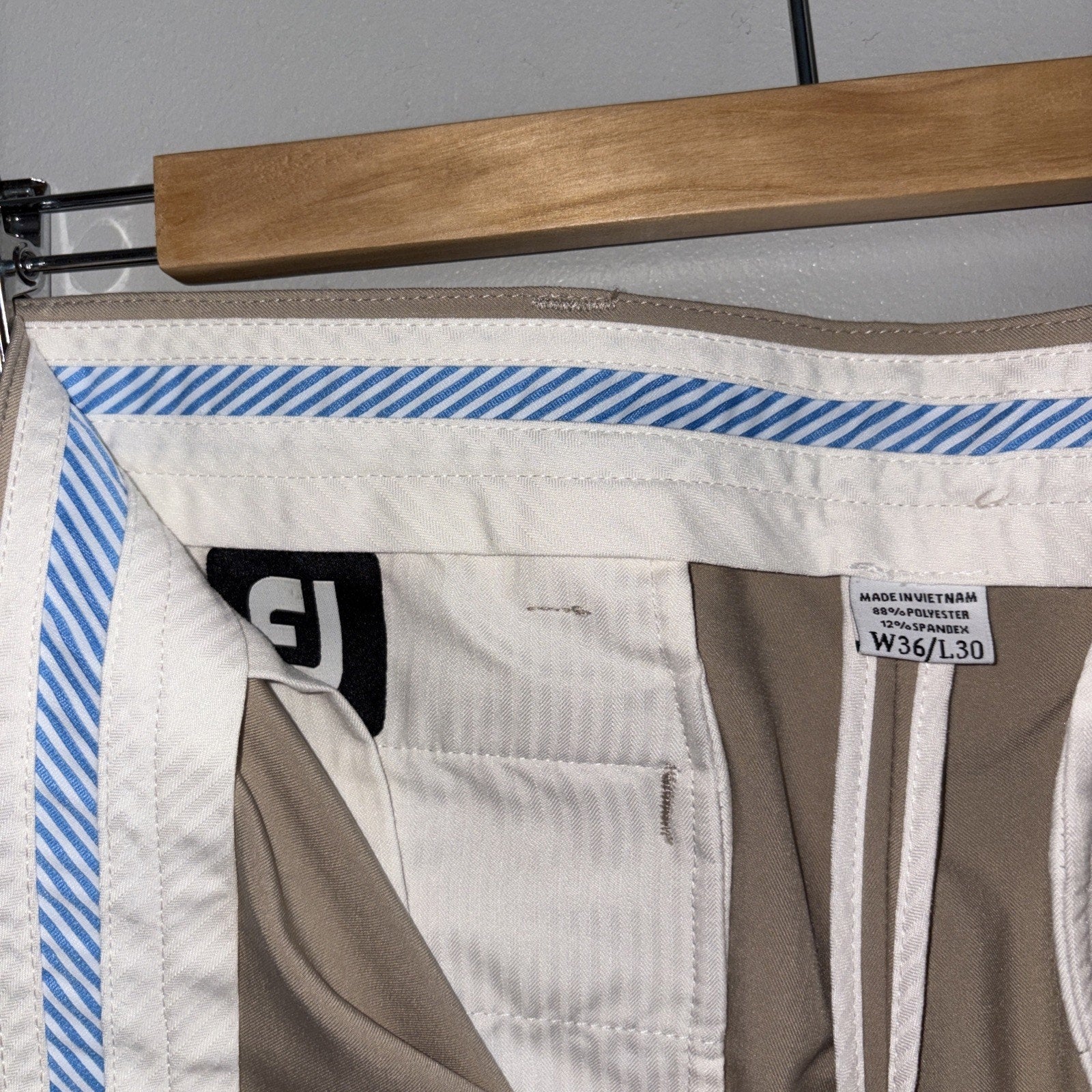 Footjoy Pants Mens beige tan Golf Chino Straight 36x30 Performance FJ Wicking
