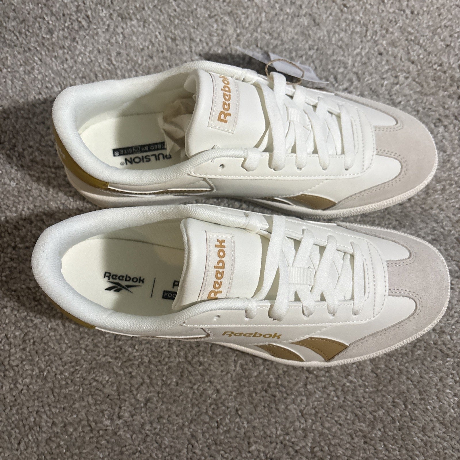 Reebok Smash Edge Chalk Camel Gold Women 9.5/Men8 Unisex Casual Lifestyle Shoes