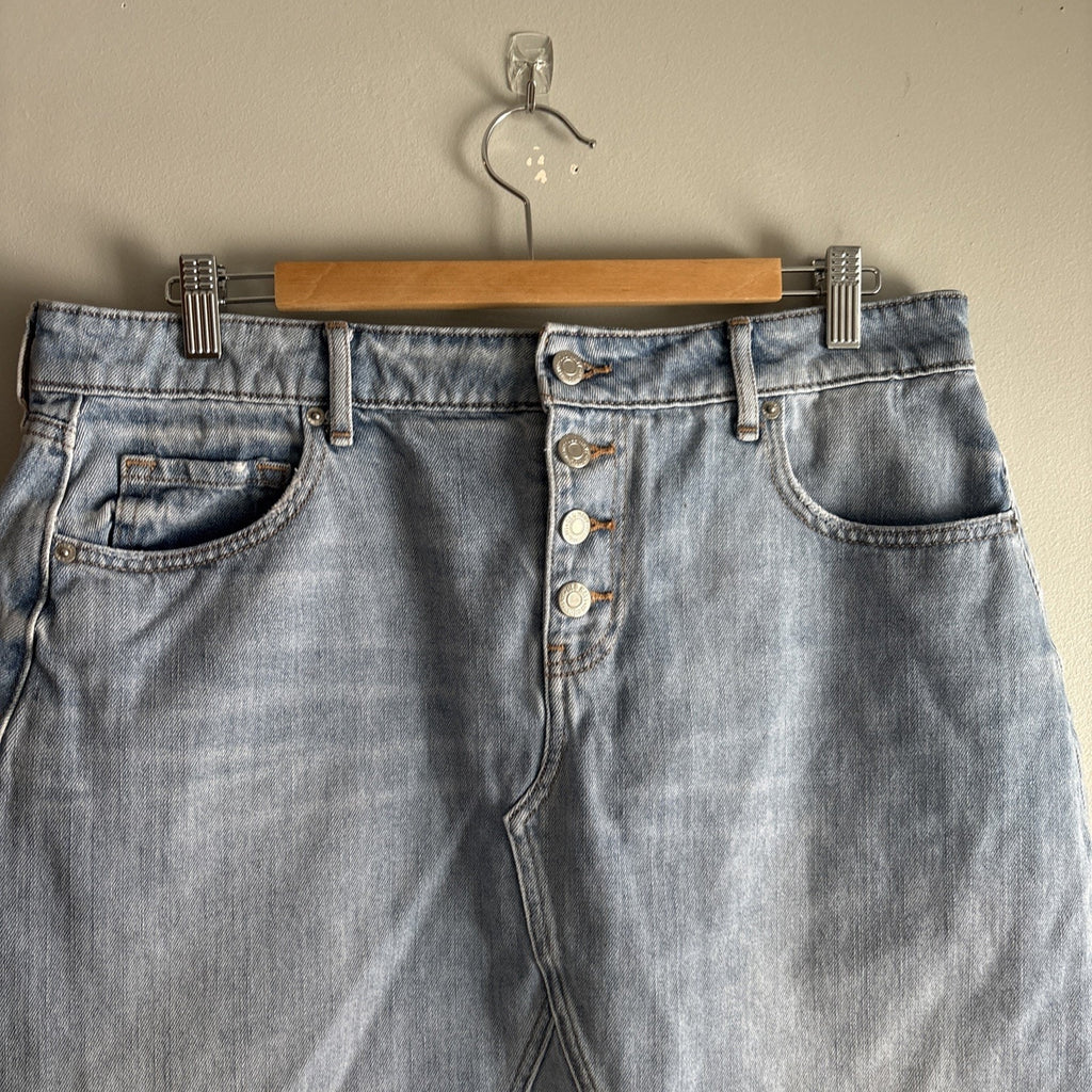 Old Navy Women’s Size 14 Denim Jean Skirt Cut Off Button Fly