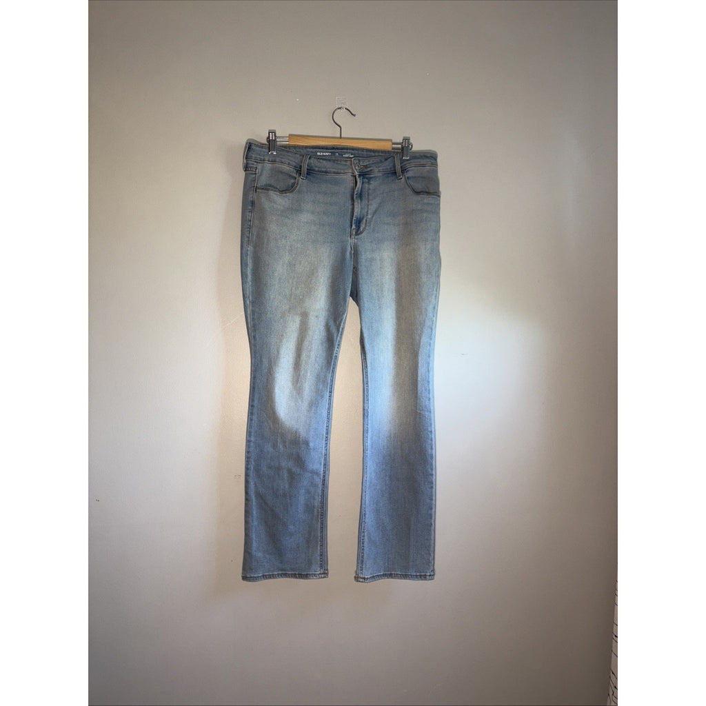 Old Navy Bootcut Light Wash Size 14 Stretchy Denim Jeans