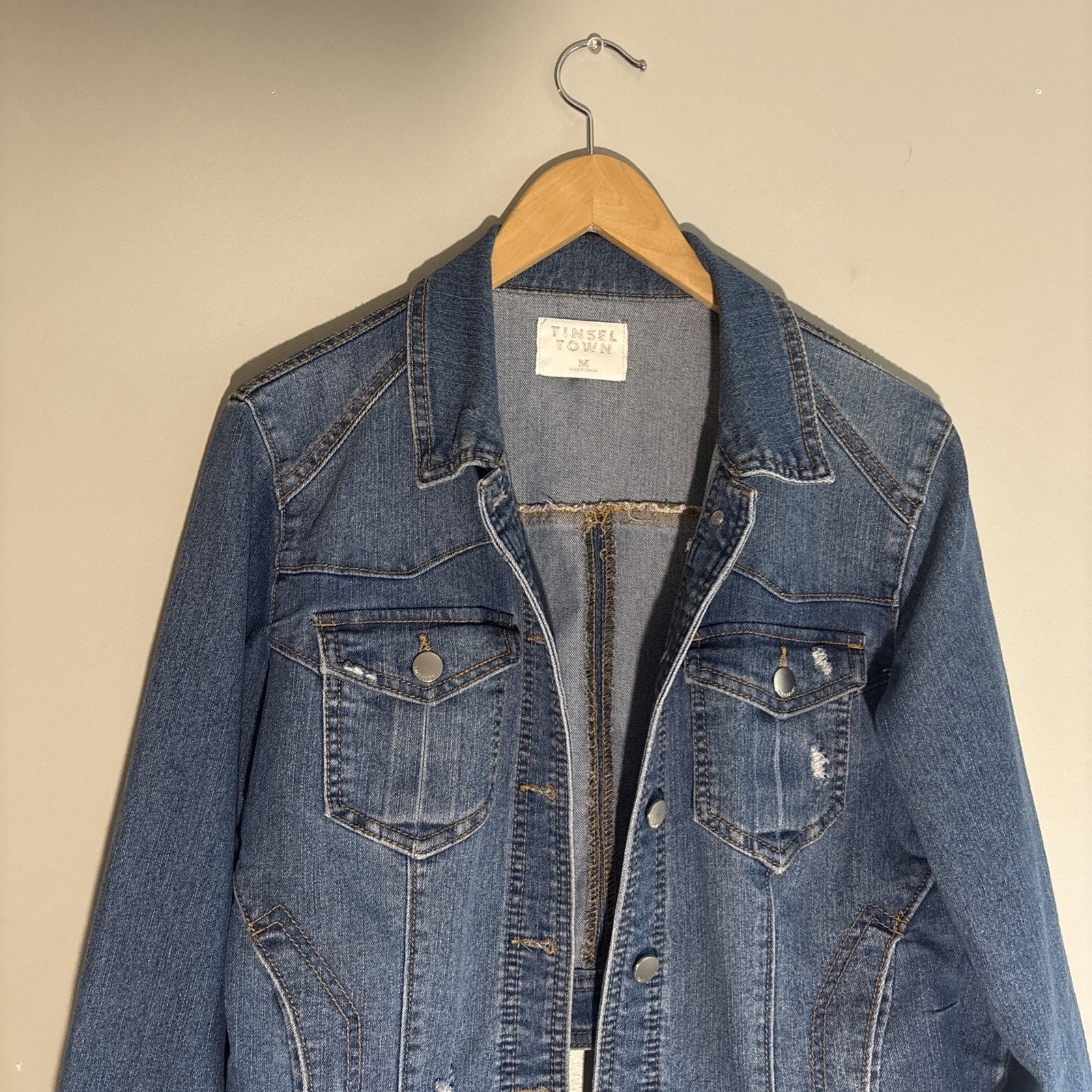 TINSEL TOWN Women's Distressed Western Denim Blue Jean Jacket M