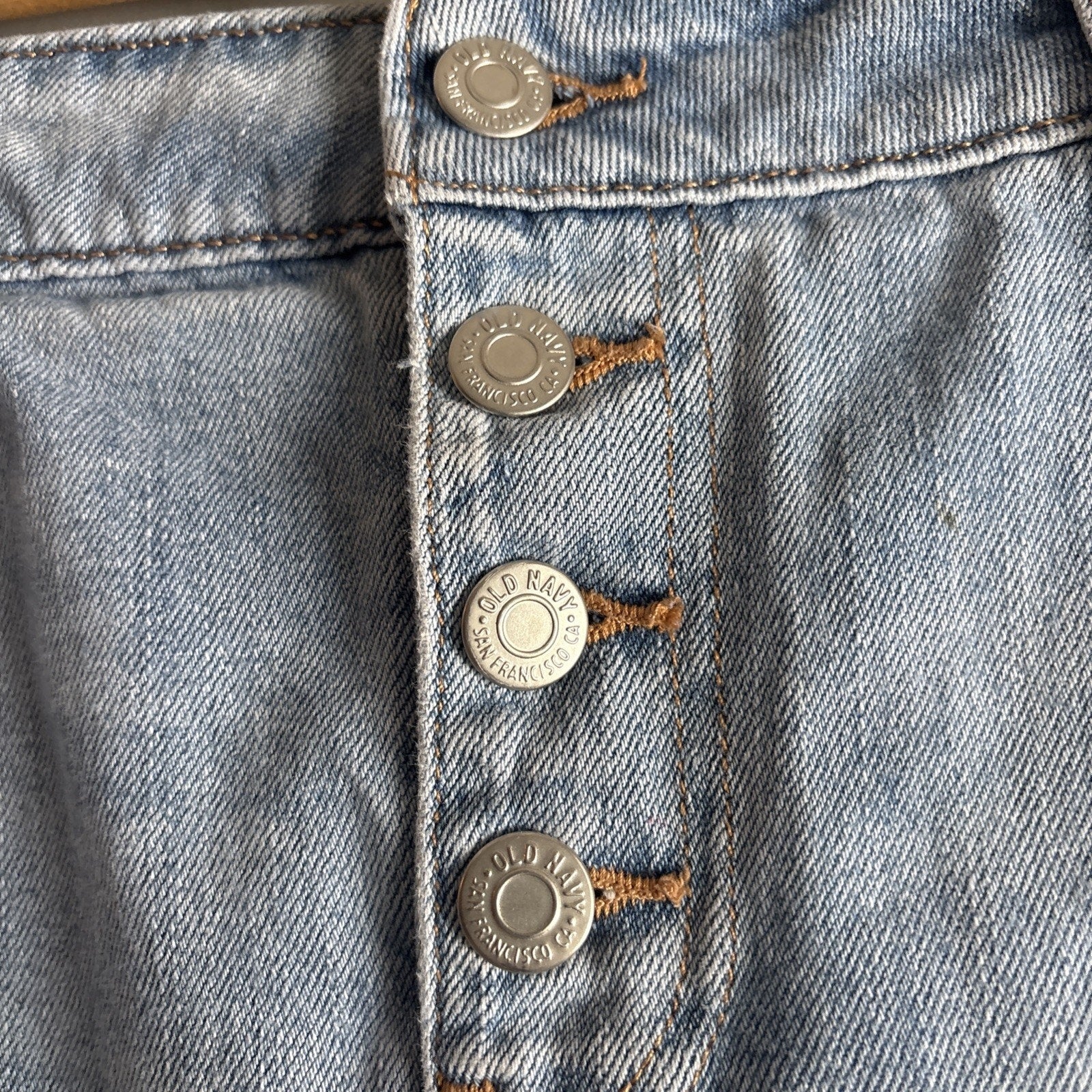 Old Navy Women’s Size 14 Denim Jean Skirt Cut Off Button Fly